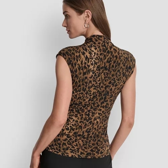 NWT DKNY Women's Printed Mock-Neck Cap-Sleeve Top - Picture 2 of 2